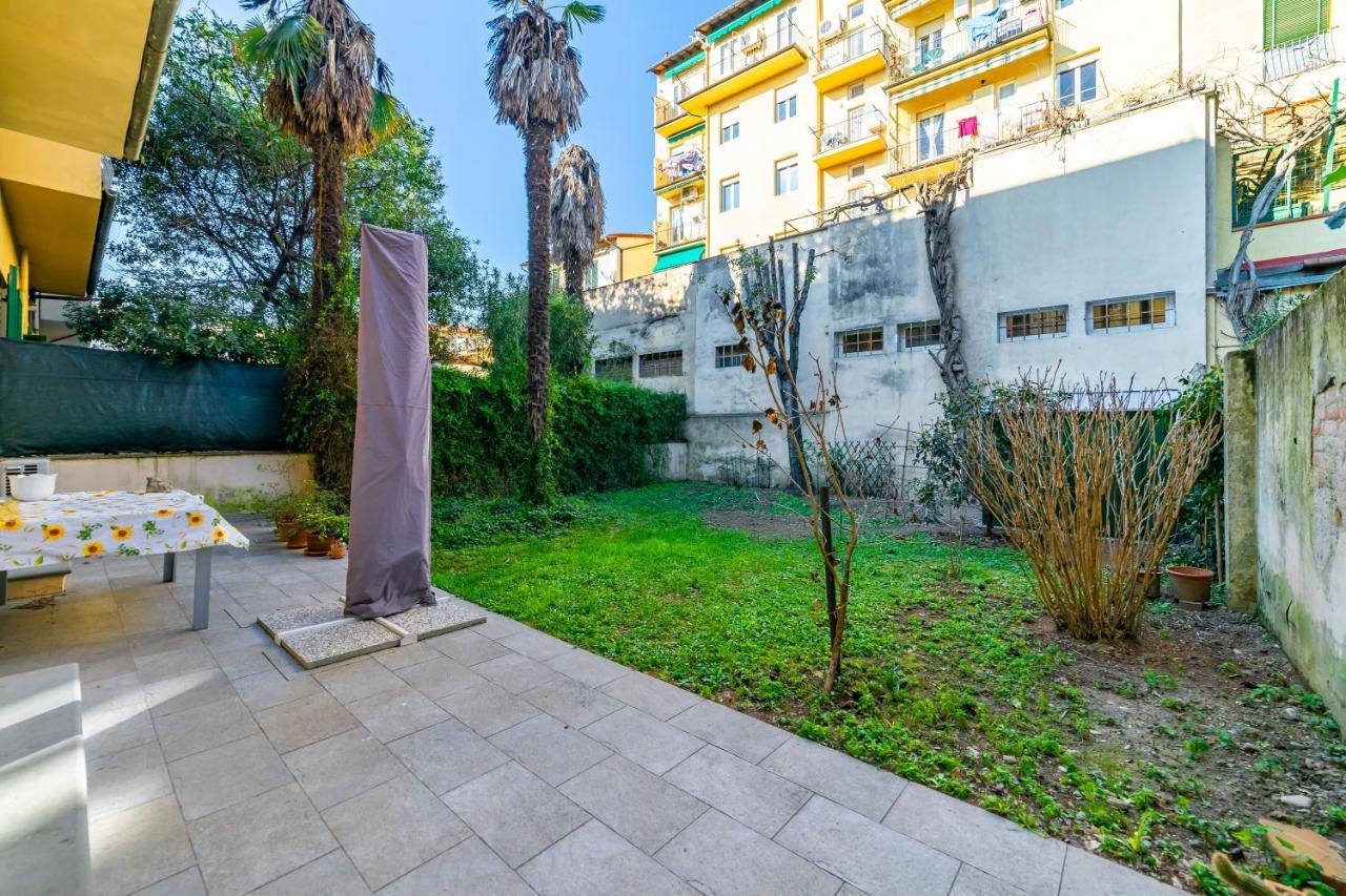 Florence Quiet Apartment With Private Garden Exteriör bild